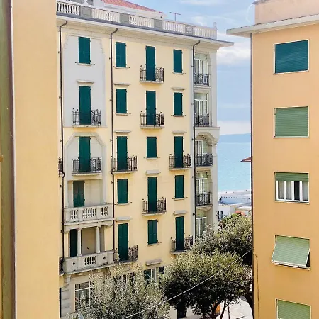 Apartamento Hostdomus - Rooftop Finalpia